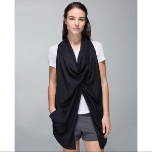 Lululemon Crossover Layered Black Wrap